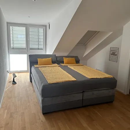 Ferien Penthaus Apartamento Brunnthal